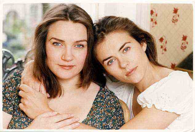 Liebe: Der Fernsehstar, der 1994 mit Kate abgebildet wurde, als sie mit Miles schwanger war.  Die beiden Schwestern standen sich immer nahe