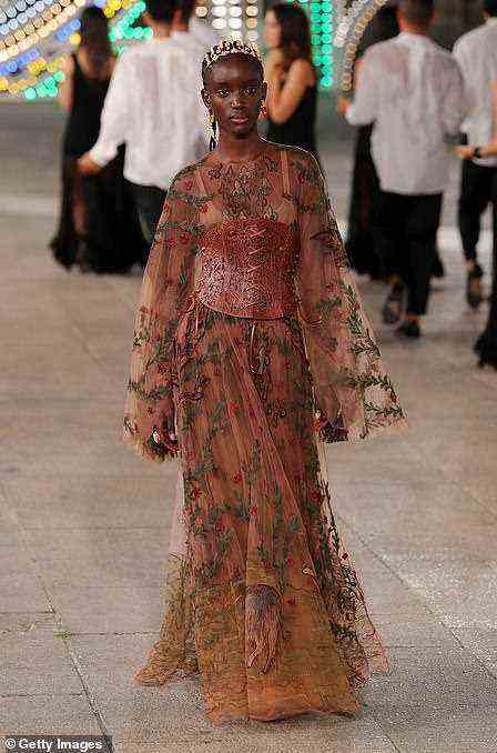 Fall Diba walks the runway at the Dior Cruise 2021 fashion show