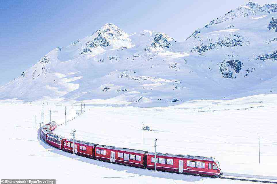Highlife: Auf einer italienischen Blockbuster-Route von Tailor Made Rail fahren Reisende mit dem Bernina-Express-Panoramazug durch die Schweizer Alpen (im Bild)