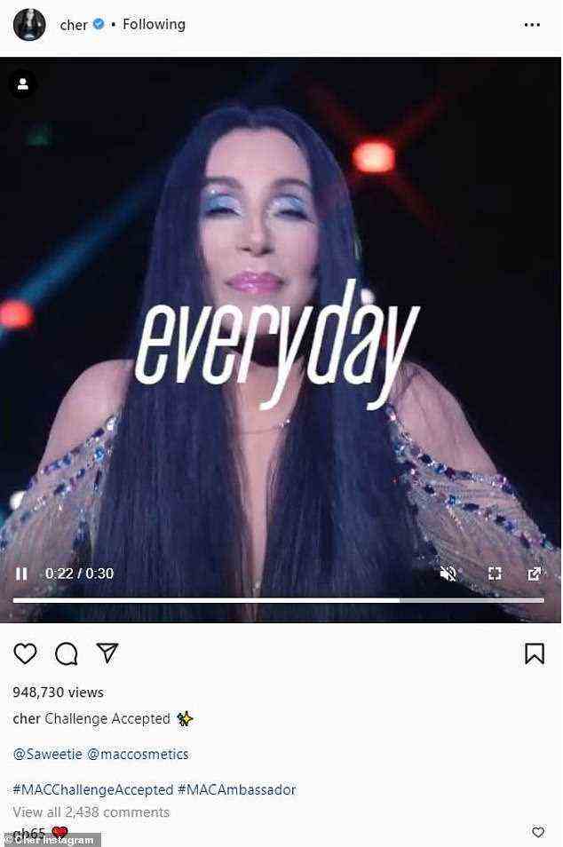 Ladies unite: Vor etwas mehr als einer Woche tat sich Cher mit Rapper Saweetie für die neueste Kampagne von MAC Cosmetics, Challenge Accepted, zusammen