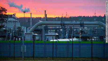Rohrsysteme sind an der Gasempfangsstation der Nord Stream 2 in Lubmin, Deutschland, zu sehen.