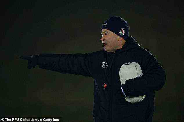 Englands Cheftrainer Eddie Jones hat vor dem Trainingslager in dieser Woche mit Unterbrechungen zu kämpfen