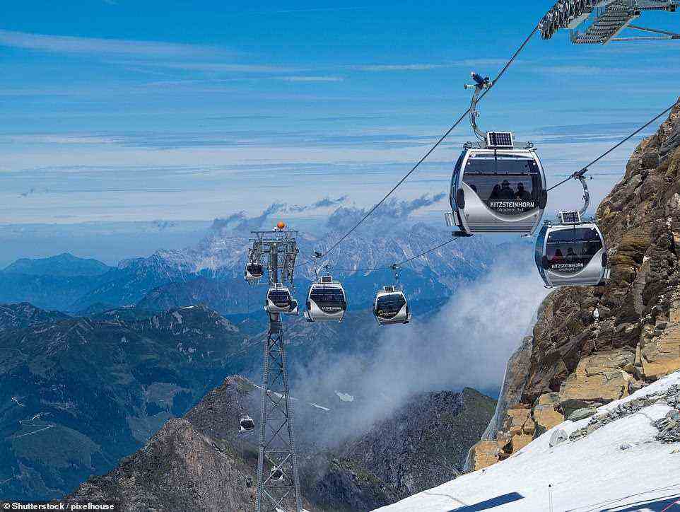 Das Kitzsteinhorn hat insgesamt 33 Pisten und Herausforderungen für Skifahrer aller Könnerstufen, schreibt Carol