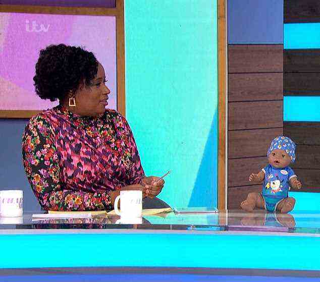 Charlene White, Moderatorin von Loose Women, sagte, sie finde das Konzept, Mädchen Puppen zu geben, „komisch“, da es ihnen suggeriere, dass die Betreuung von Babys „ihr Job im Leben“ sei.
