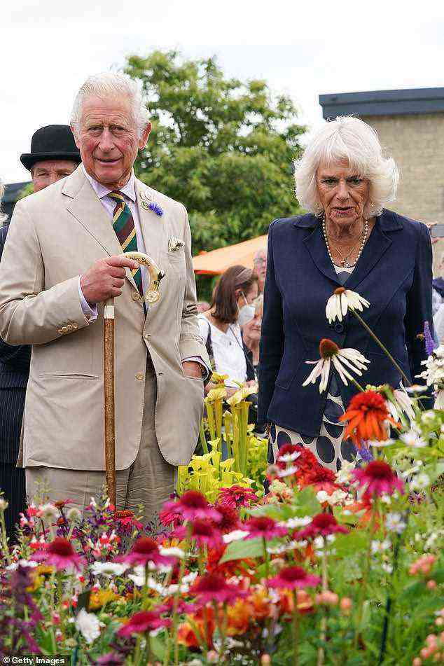 Königliche Brüskierung?  Camilla, die Herzogin von Cornwall, 73, gesellte sich letztes Jahr zu ihrem Ehemann zu der verschwenderischen Veranstaltung, trat jedoch nicht in der Reality-Show auf