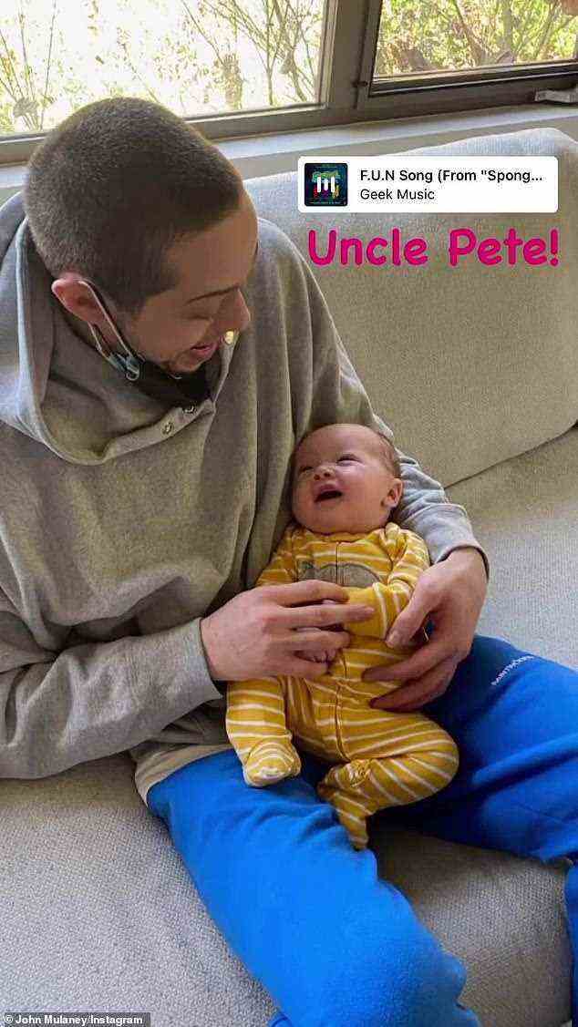 Ein Teil der Familie: Pete hat vielleicht noch keine eigenen Kinder, aber er wird die Chance bekommen, mit seinem Pseudo-Neffen zu üben