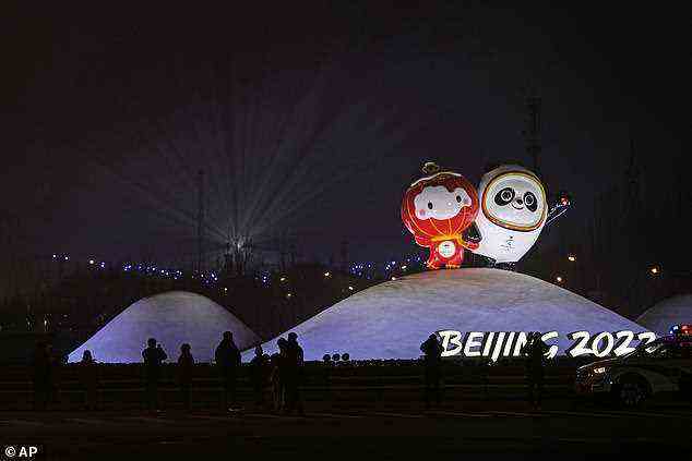 Die Stars des Teams GB sind in Peking gelandet, während die Olympischen Winterspiele im nächsten Monat näher rücken