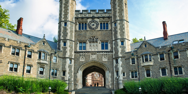 Blair Hall auf dem Campus der Princeton University.  (Foto von John Greim/LightRocket über Getty Images)