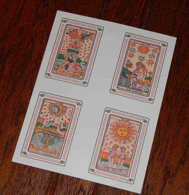 STYLECASTER |  Tarotkarten drucken Ihr eigenes Deck