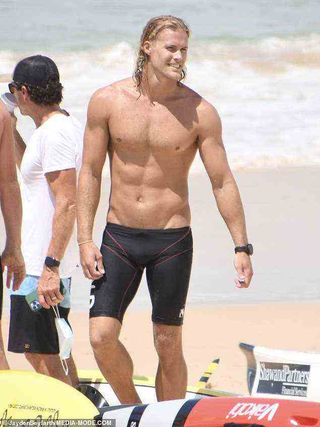 Fit: Jett Kenny hat am Freitag während der IronMan-Serie am Bondi Beach in Sydney seinen fitten Körperbau gezeigt