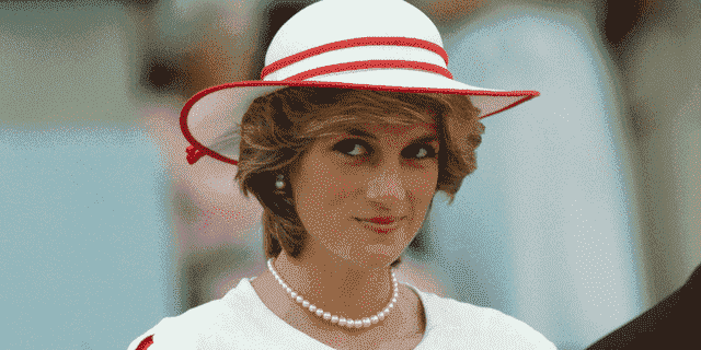 Prinzessin Diana wurde nach ihrer Scheidung von Prinz Charles ihr HRH-Titel aberkannt.