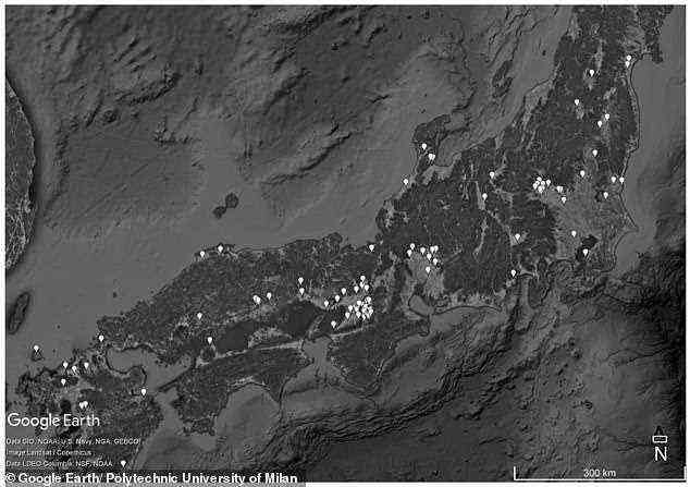 Laut einer neuen Studie mit Satellitenbildern sind alte japanische Gräber so ausgerichtet, dass sie alle dem Bogen der aufgehenden Sonne zugewandt sind