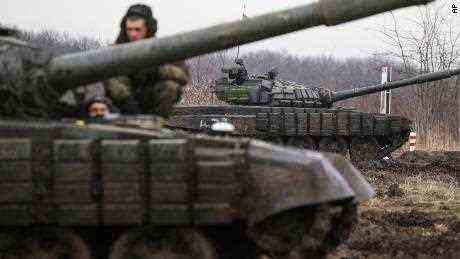 Die Spannungen an der Grenze zwischen der Ukraine und Russland sind hoch.  Hier ist, was Sie wissen müssen