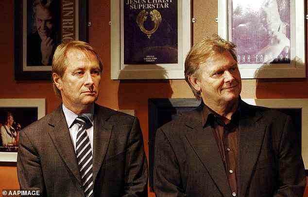 Erfolg: Wheatley und sein Schützling John Farnham produzierten das Erfolgsalbum Whispering Jack, das weltweit ein phänomenaler Hit wurde.  Zusammen abgebildet im Jahr 2002