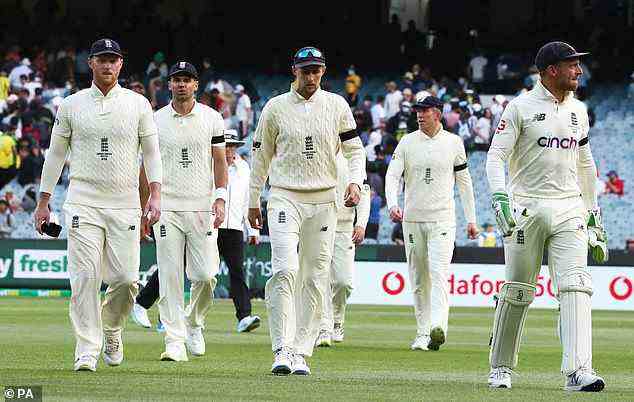 Der Ausstieg erfolgt nach Englands katastrophaler Ashes-Kampagne in Australien, die zu einer 0: 4-Niederlage führte