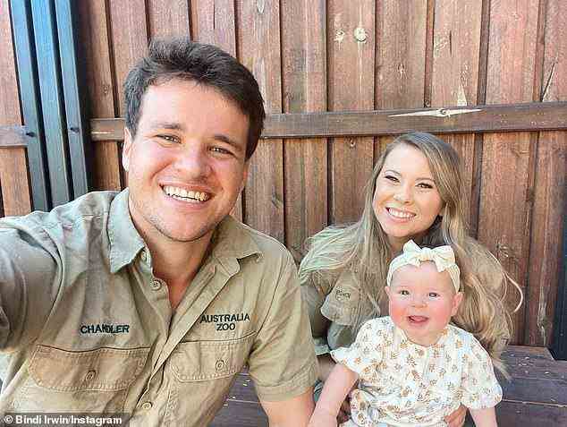 Baby macht drei: Bindi und ihr Ehemann Chandler Powell begrüßten ihre Tochter am 25. März 2021, was zufällig der erste Hochzeitstag des Paares war