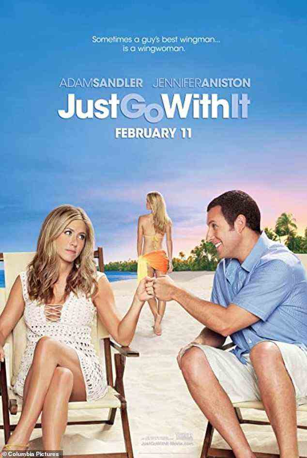 Geschichte: Jennifer und Adam arbeiteten zum ersten Mal zusammen an der romantischen Komödie Just Go With It, die 2011 veröffentlicht wurde