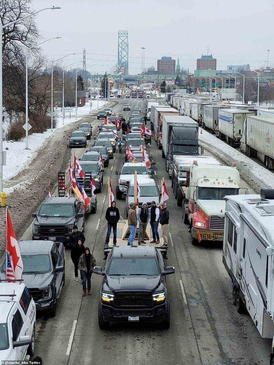 One lane from Canada into the United States opened Tuesday morning, but the US side remains closed