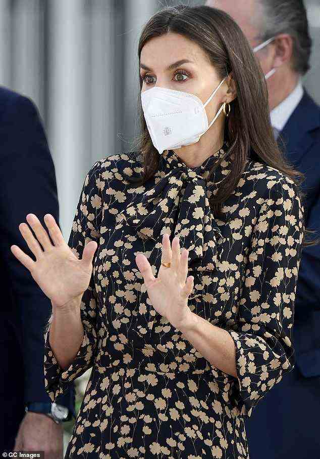 Letizia was animated as she met royal fans ahead of her visit to the Quironsalud Proton Therapy Centre this morning