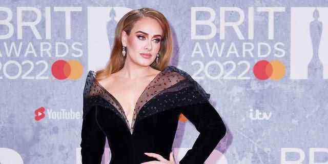 Adele wurde von Fans beim GAY's Porn Idol Event im Heaven in London gefilmt.
