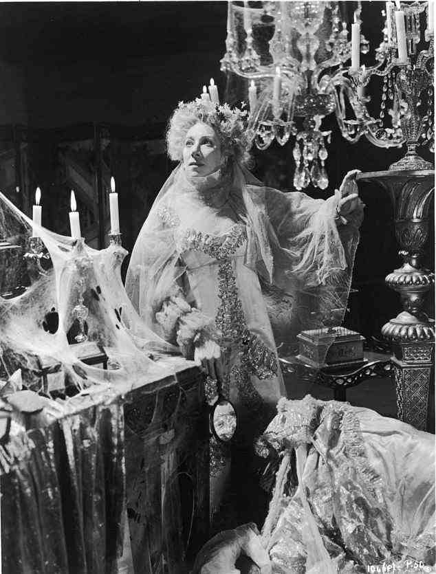 Adaption: Martita Hunt spielte die Rolle von Miss Havisham in der Filmversion von 1946 (im Bild)