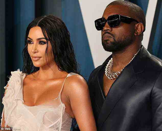 So wie sie waren: Der 44-jährige Rapper ist dabei, sich von Kris' Tochter Kim Kardashian scheiden zu lassen;  Sie sind im Februar 2020 auf der Vanity Fair Oscar Party abgebildet