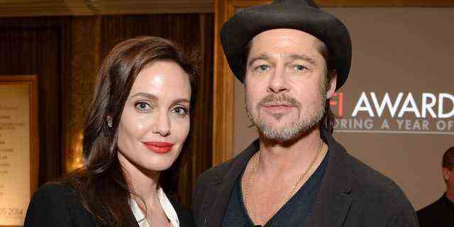 Die Schauspieler Angelina Jolie und Brad Pitt sind in eine jahrelange Scheidung verwickelt, wobei ihr Verkaufsanteil ihres 164 Millionen Dollar teuren französischen Anwesens im Mittelpunkt der Meinungsverschiedenheiten steht.