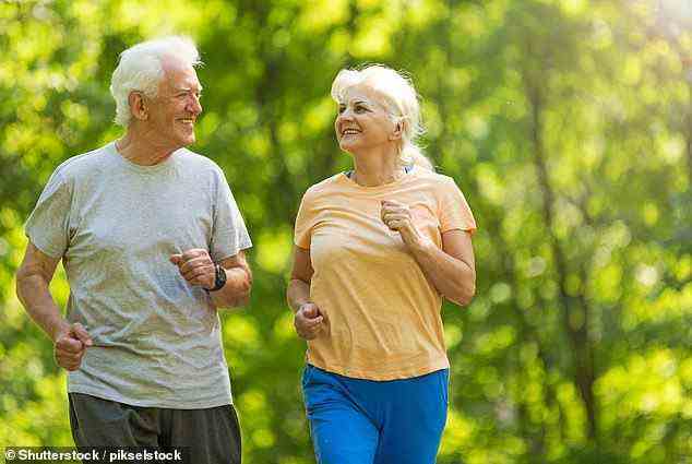 Eine Analyse von 649.605 Personen mit einem Durchschnittsalter von 61 Jahren ergab, dass die fittesten Personen mit 33 Prozent geringerer Wahrscheinlichkeit an der Krankheit erkrankten als die am wenigsten fitten