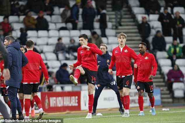 Sunderlands Spiel gegen Burton Albion wurde aufgrund eines medizinischen Notfalls ausgesetzt