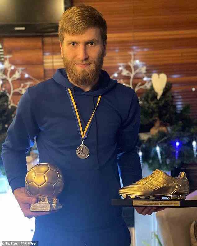 Dmytro Martynenko, der zuletzt für den Zweitligisten FC Gostomel spielte, ist derweil zusammen mit seiner Mutter in Kiew gestorben