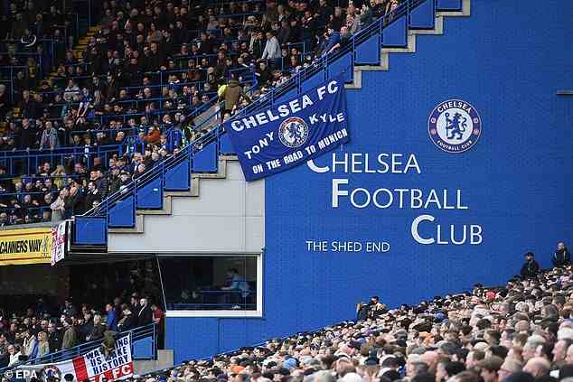 Chelsea-Fans schwitzen über die Zukunft des Vereins, da die Blues während der Sanktionen keine Tickets verkaufen, Spieler kaufen oder neue Verträge abschließen können