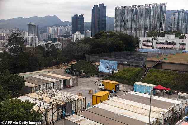 Forscher schätzen, dass die Zahl der Infektionen in Hongkong deutlich höher ist als die offiziellen Zahlen und wahrscheinlich bereits die Hälfte der 7,4 Millionen Einwohner erreicht