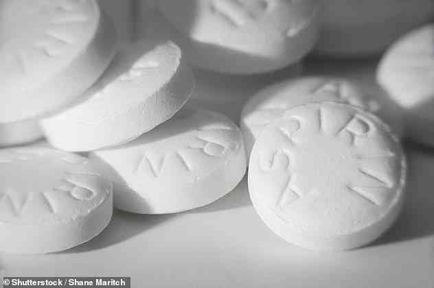 Die Ergebnisse unterscheiden sich von der RECOVERY-Studie der Universität Oxford, in der festgestellt wurde, dass Aspirin das Todesrisiko durch Covid nicht verringert.  In der Studie wurde erstmals festgestellt, dass Dexamethason die Todesfälle bei Patienten reduziert, wobei dem Medikament nun zugeschrieben wird, Tausende von Leben gerettet zu haben (Archivbild).