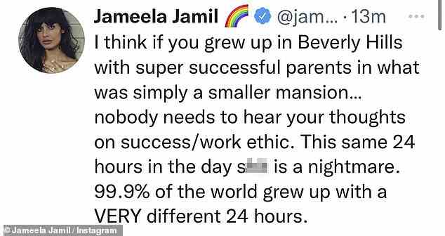 Jameela Jamil schrieb auf Twitter, dass „niemand Ihre Gedanken zu Erfolg/Arbeitsmoral hören muss“, wenn Sie wohlhabende Eltern wie die von Kim hätten