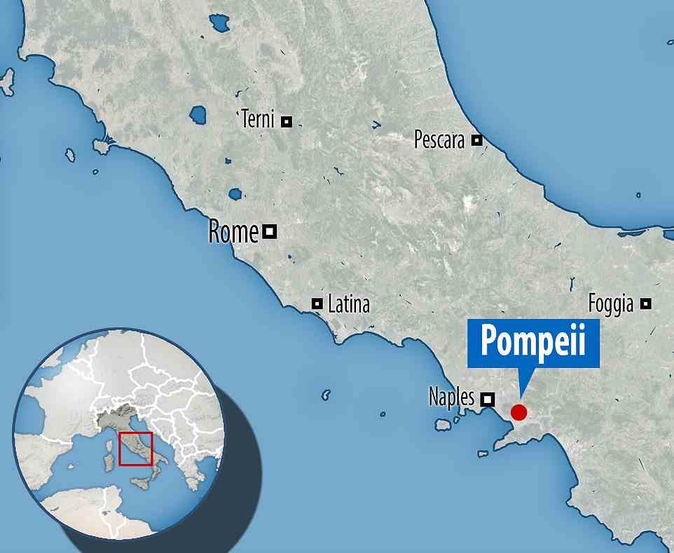 Heute sind die Ruinen von Pompeji eine beliebte Touristenattraktion und ziehen jährlich eine Million Besucher an.  Der Vesuv liegt an der Westküste Italiens und ist der einzige aktive Vulkan in Kontinentaleuropa