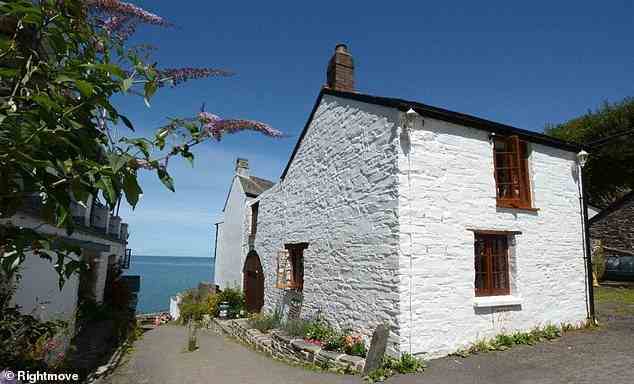 Ein Stück Himmel: Whyte Cottage und Boat House liegen direkt über einem Strand