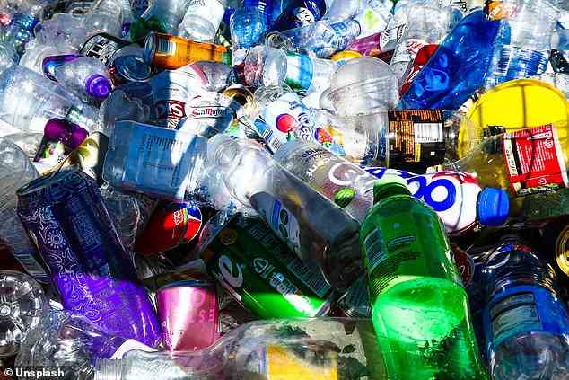 Während uns die Bedeutung des Recyclings regelmäßig vor Augen geführt wird, ist der Kunststoffabfall auf der ganzen Welt jetzt auf einem Allzeithoch, mit satten 353 Millionen Tonnen, die jedes Jahr produziert werden