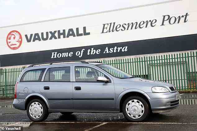 1998 stellte Vauxhall den Mk5 Astra vor, der für sein stark verbessertes Fahrverhalten und Handling gelobt wurde.  Er schnitt auch bei Euro NCAP-Crashtests hervorragend ab und wurde zu einem britischen Favoriten.  Die Produktion wurde 2004 eingestellt