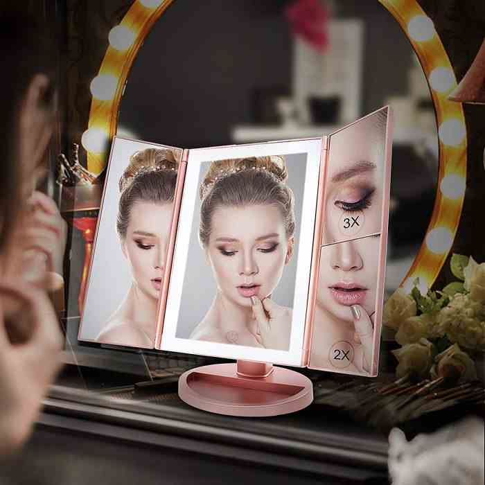 beste-kosmetikspiegel-mit-beleuchtung-weily-trifold