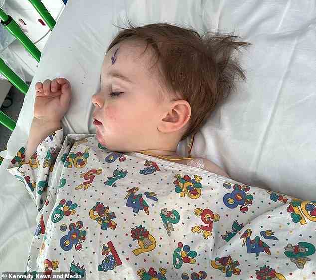 Cillian wurde im Birmingham Children's Hospital offiziell mit Krebs diagnostiziert