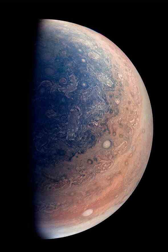 Sonnensystem: Ein weiteres atemberaubendes Bild, das Juno aufgenommen hat