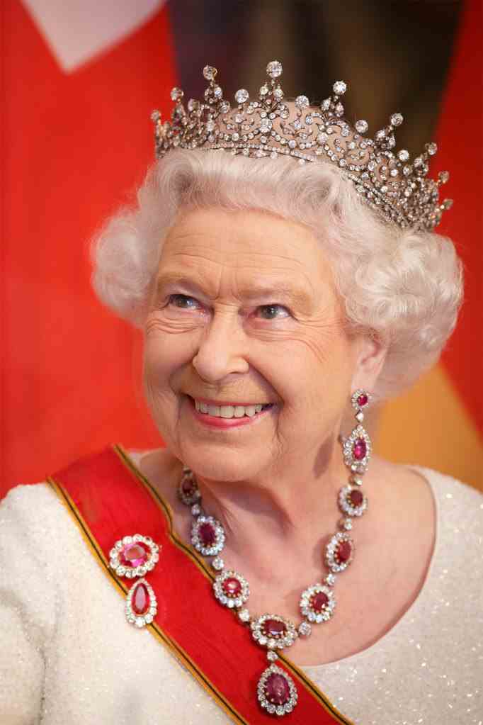 Königin Elizabeth Prinz Harry Meghan Markle Königsfamilie Astrologie