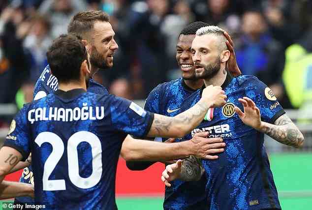 Inter kehrte mit einem komfortablen 3:1-Sieg gegen Mourinhos Roma-Mannschaft an die Spitze der Serie A zurück