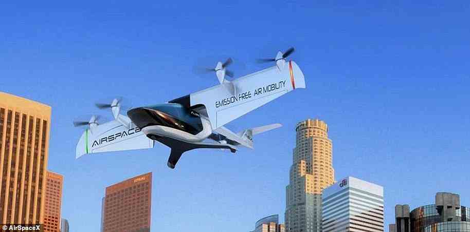 AirSpaceX stellte Anfang 2018 auf der North American International Auto Show seinen neuesten Prototyp, Mobi-One, vor. Wie seine engsten Konkurrenten ist das Elektroflugzeug für die Beförderung von zwei bis vier Passagieren ausgelegt und kann senkrecht starten und landen