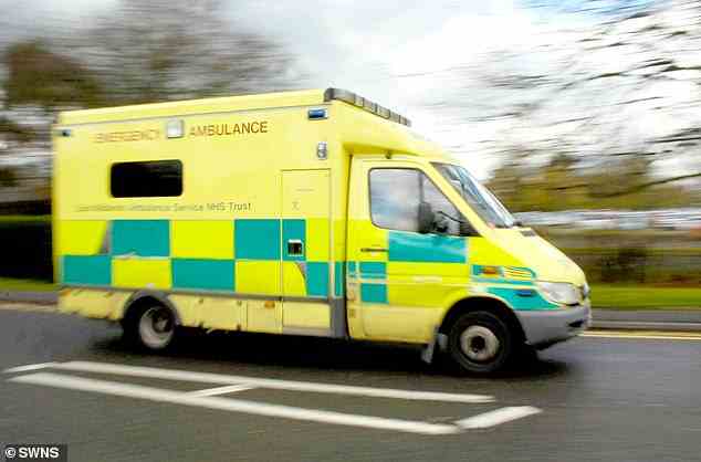 Ein 18-jähriger Mann hätte leben können, nachdem er einen Herzinfarkt erlitten hatte, wenn Sanitäter nur drei Minuten früher eintrafen, so ein Krankenwagenchef aus den West Midlands