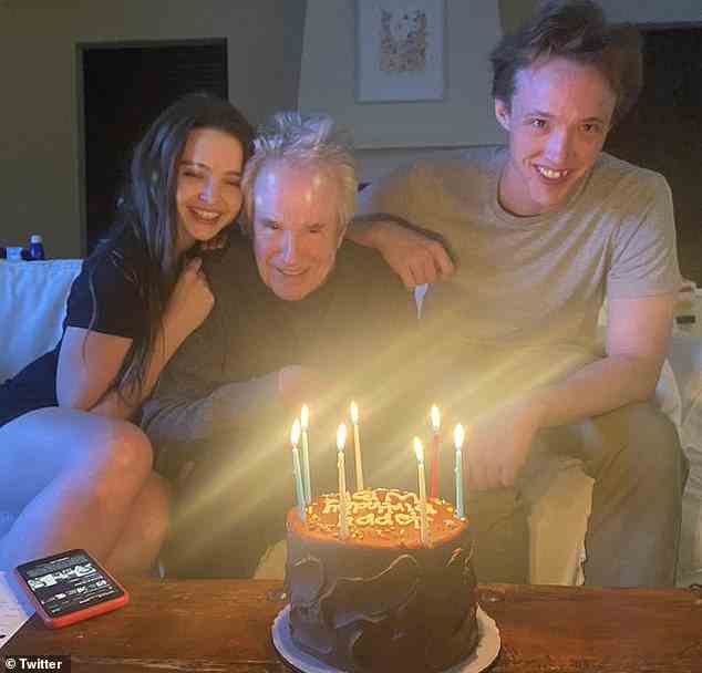 Alles Gute zum 85. Geburtstag!  Warren Beatty hat diese Woche mit seinen Kindern, darunter Tochter Isabel (links) und Sohn Benjamin (rechts), seine Geburtstagsfeiern begonnen