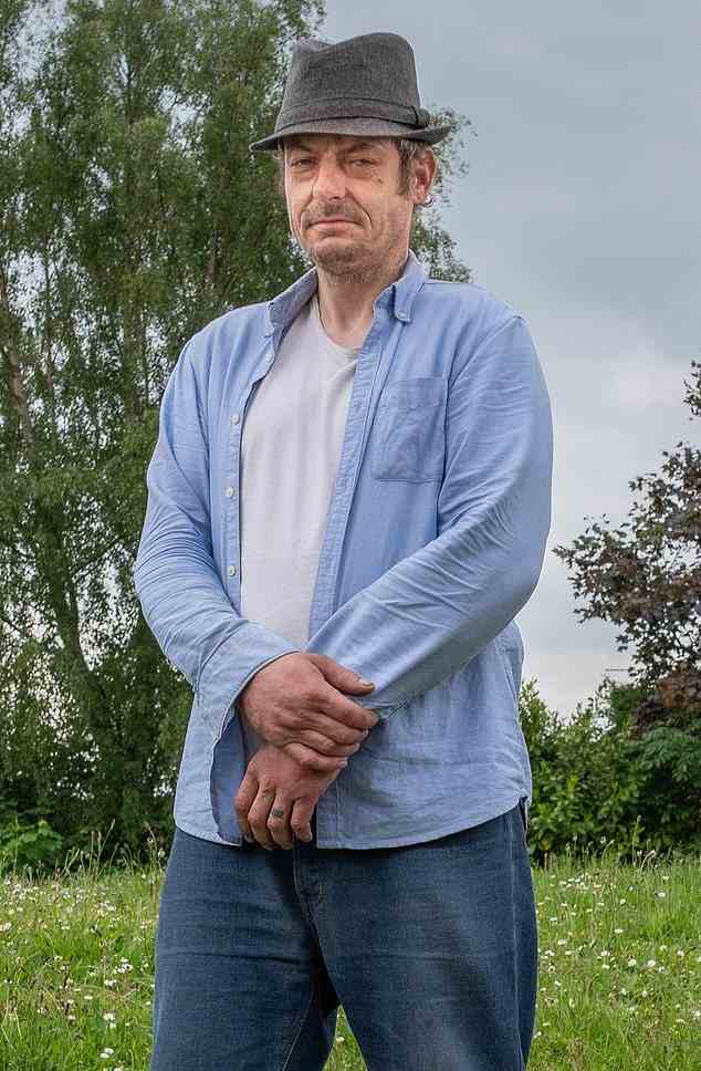 Malcom MacDonald, 47, hatte sein Glied im Jahr 2014 amputieren lassen, nachdem eine Blutinfektion dazu geführt hatte, dass es verfaulte