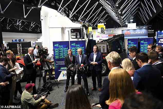 Herr Albanese wurde von Journalisten auf der Smart Energy Council Conference and Exposition in Sydney gegrillt