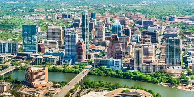 Luftaufnahme der Skyline der Innenstadt von Austin Texas
