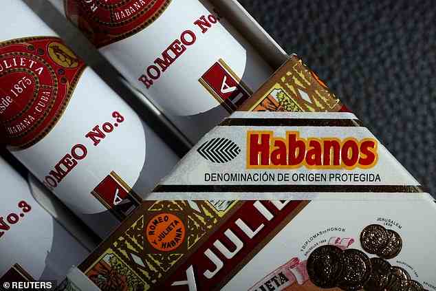 Zigarrenverkauf: Imperial Brands erlitt einen großen Schlag durch den Wegfall von Gewinnen aus dem Verkauf seines Premium-Zigarrengeschäfts, zu dem eine 50-prozentige Beteiligung am kubanischen Zigarrenhersteller Habanos gehörte